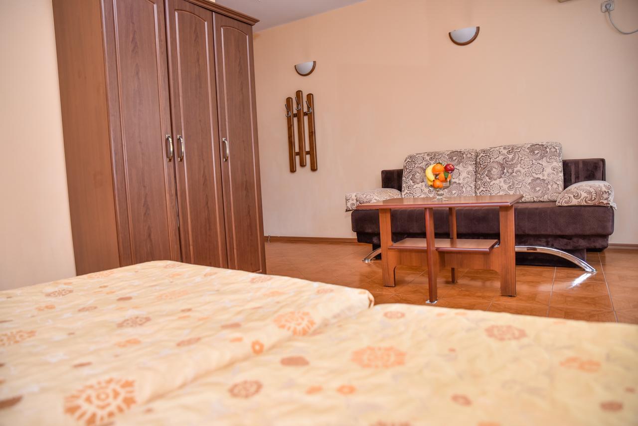Lucky Hotel Veliko Tărnovo Exterior foto